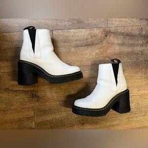 Dr. Martens Spence Leather Flared Heel Chelsea Boots